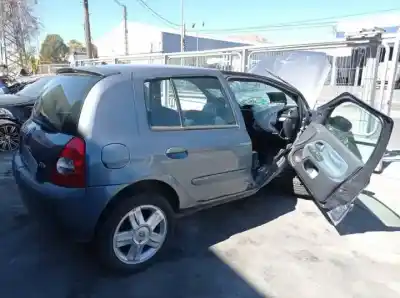 Здавання транспортного засобу RENAULT CLIO II FASE II (B/CB0) D4FG7 року 2001 потужний 