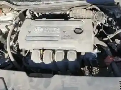 Veículo de Sucata toyota corolla verso (r1) 1zzfe do ano 2004 alimentado 