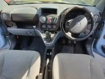 Здавання транспортного засобу fiat i doblò (119) 223a7000 року 2004 потужний 
