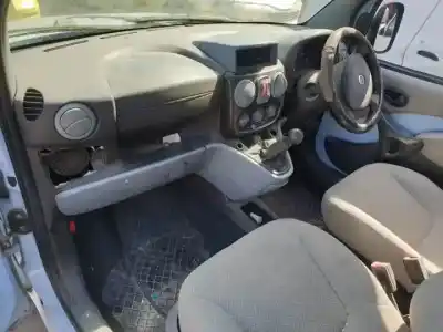 Здавання транспортного засобу fiat i doblò (119) 223a7000 року 2004 потужний 