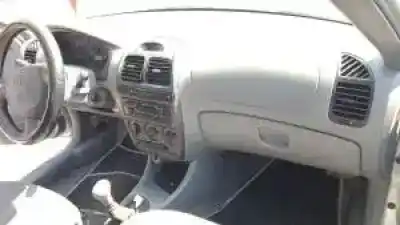 Scrapping Vehicle hyundai accent (lc) g4ea of the year 2000 powered 