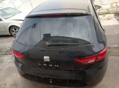 Здавання транспортного засобу seat leon (5f1) cze року 2017 потужний 