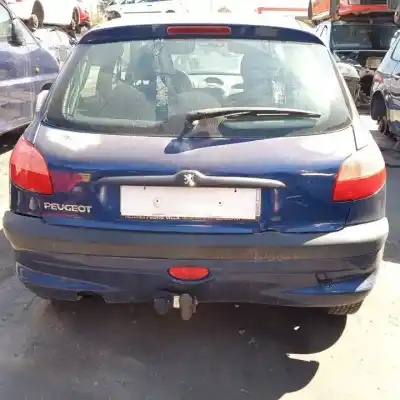 Vehicul casat peugeot                                            206 berlina                                                                                                                                                                                                                                                xr                                                                                                                                                                                                                                                         al anului 2001 alimentat wjy