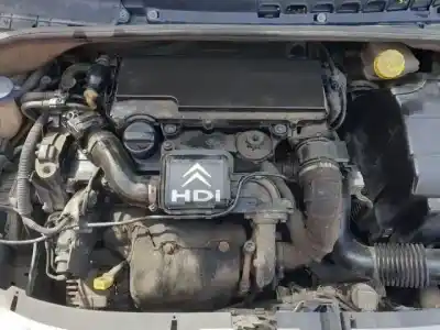 Здавання транспортного засобу citroen c3 8hx року 2002 потужний 