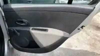 Veicolo di demolizione renault clio iii k9k768 dell'anno 2007 alimentato 