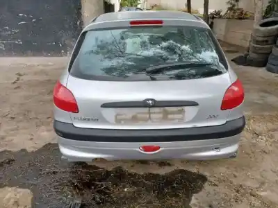 Scrapping Vehicle peugeot 206 berlina g-kfx of the year 2000 powered 