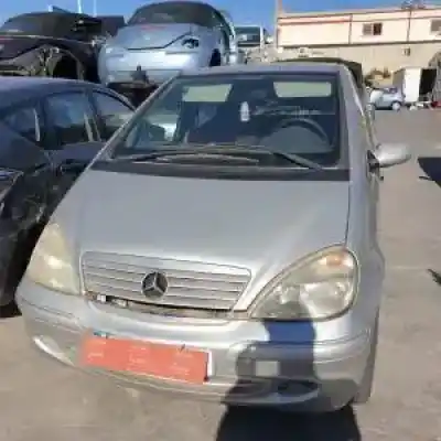 Vehicul casat MERCEDES-BENZ CLASE A (W168) OM 668.942 al anului 2001 alimentat 