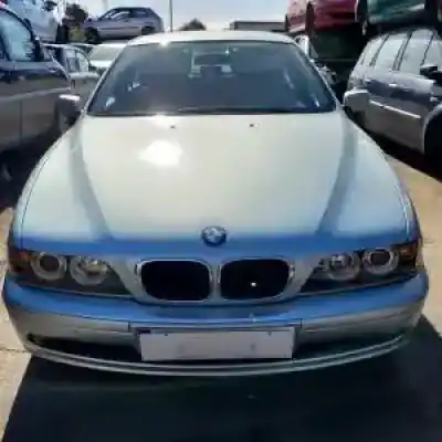 Veículo de Sucata BMW SERIE 5 BERLINA (E39) 226S1-G do ano 2000 alimentado 