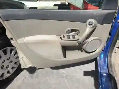 Scrapping Vehicle renault clio iii k4mc8 of the year 2005 powered 