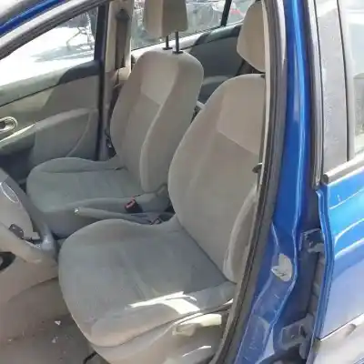 Scrapping Vehicle renault clio iii k4mc8 of the year 2005 powered 