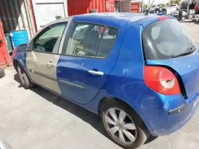 Scrapping Vehicle renault clio iii k4mc8 of the year 2005 powered 