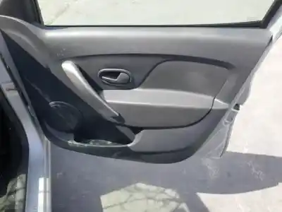 Sloopvoertuig dacia sandero ii d4f732 van het jaar 2012 aangedreven 