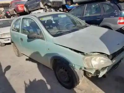 Здавання транспортного засобу opel corsa c z10xe року 2000 потужний 