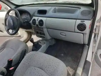 Scrapping Vehicle renault kangoo i (f/kc0) f8q632 of the year 2003 powered  Scrapping Vehicle renault kangoo i (f/kc0) f8q632 of the year 2003 powered