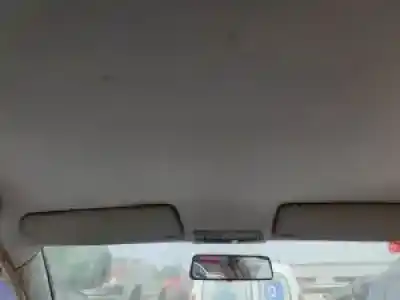 Veicolo di demolizione volkswagen passat berlina (3b3) avb dell'anno 2000 alimentato 