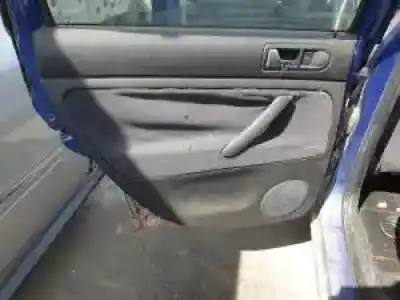 Veicolo di demolizione volkswagen passat berlina (3b3) avb dell'anno 2000 alimentato 