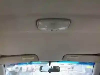 Veículo de Sucata kia rio (dc) a3d do ano 2002 alimentado 