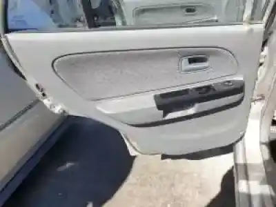 Veículo de Sucata kia rio (dc) a3d do ano 2002 alimentado 