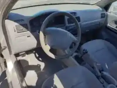Veículo de Sucata kia rio (dc) a3d do ano 2002 alimentado 