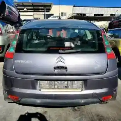 Scrapping Vehicle citroen c4 coupe nfutu5jp4 of the year 2004 powered 