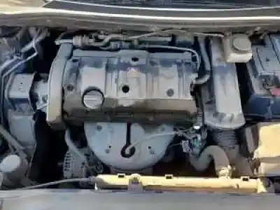 Scrapping Vehicle citroen c4 coupe nfutu5jp4 of the year 2004 powered 