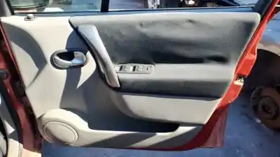 Здавання транспортного засобу renault scénic ii (jm0/1_) 2.0 (jm05, jm0u, jm1n, jm1u, jm2v) року 2003 потужний 