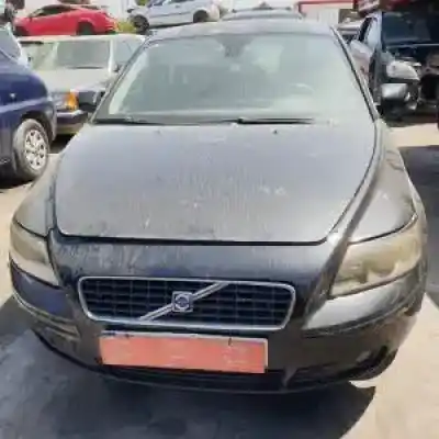 Veículo de Sucata VOLVO S40 BERLINA D4164T do ano 2004 alimentado 