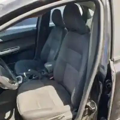 Verschrottungsfahrzeug volvo s40 berlina d4164t des jahres 2004 angetrieben 