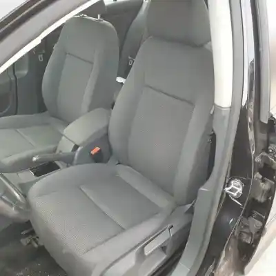 Veículo de Sucata volkswagen golf v berlina (1k1) bxe do ano 2007 alimentado 
