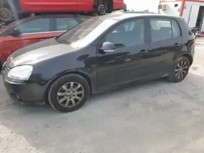 Veículo de Sucata volkswagen golf v berlina (1k1) bxe do ano 2007 alimentado 
