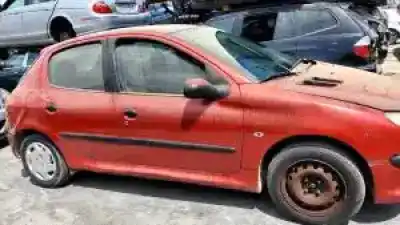 Veicolo di demolizione peugeot 206 berlina g-kfx dell'anno 1999 alimentato 
