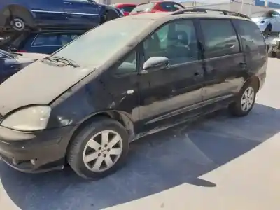 Здавання транспортного засобу ford galaxy (vy) y5b року 2000 потужний 