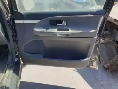 Здавання транспортного засобу ford galaxy (vy) y5b року 2000 потужний 