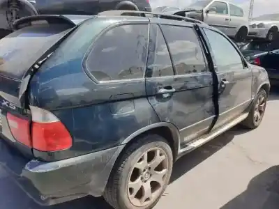 Scrapping Vehicle bmw x5 (e53) m57-306d1 of the year 2001 powered 