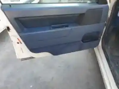 Sloopvoertuig volvo v70 familiar b5202s van het jaar 1996 aangedreven 