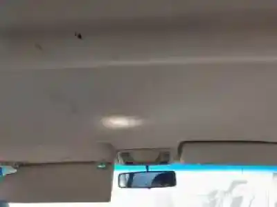 Sloopvoertuig volvo v70 familiar b5202s van het jaar 1996 aangedreven 