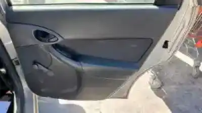 Veículo de Sucata ford focus turnier (cak) c9db do ano 1998 alimentado 