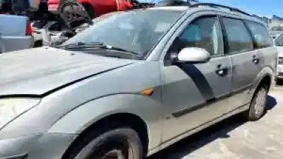 Veículo de Sucata ford focus turnier (cak) c9db do ano 1998 alimentado 
