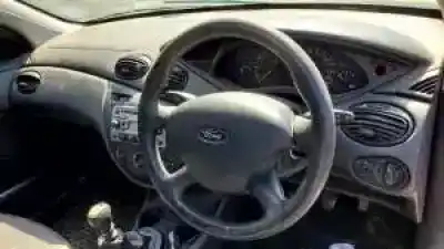 Veículo de Sucata ford focus turnier (cak) c9db do ano 1998 alimentado 