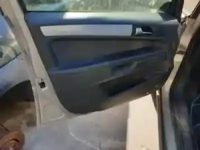 Scrapping Vehicle opel zafira b d-z19dt of the year 2005 powered 