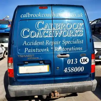 Здавання транспортного засобу ford transit connect (tc7) rwpa року 2006 потужний 