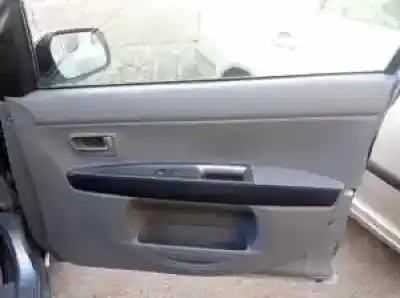 Vehicul casat mazda 2 berlina (dy) fxja al anului 2003 alimentat 