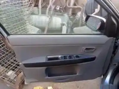 Vehicul casat mazda 2 berlina (dy) fxja al anului 2003 alimentat 