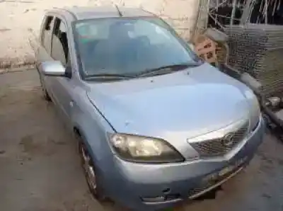 Veículo de Sucata MAZDA 2 BERLINA (DY) FXJA do ano 2003 alimentado 