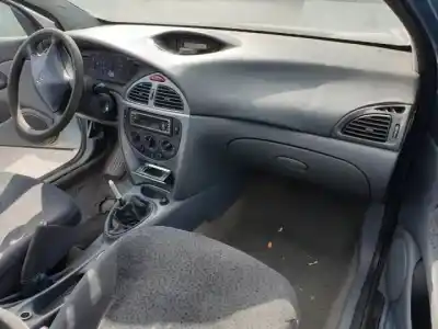 Здавання транспортного засобу citroen c5 break 6fz року 2001 потужний 