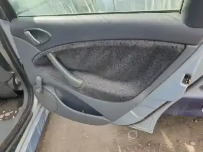 Здавання транспортного засобу citroen c5 break 6fz року 2001 потужний 