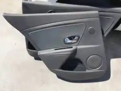 Vehicul casat renault megane iv berlina 5p h5f404 al anului 2014 alimentat 