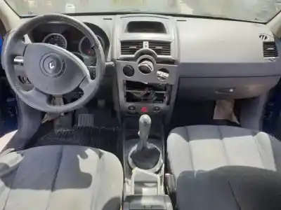 Scrapping Vehicle renault megane ii berlina 5p k9k722 of the year 2002 powered 