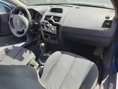 Scrapping Vehicle renault megane ii berlina 5p k9k722 of the year 2002 powered 