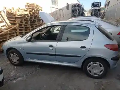 Hurda Aracı peugeot                                            206 berlina                                                                                                                                                                                                                                                xt                                                                                                                                                                                                                                                         yılın 2001 güçlü rhy